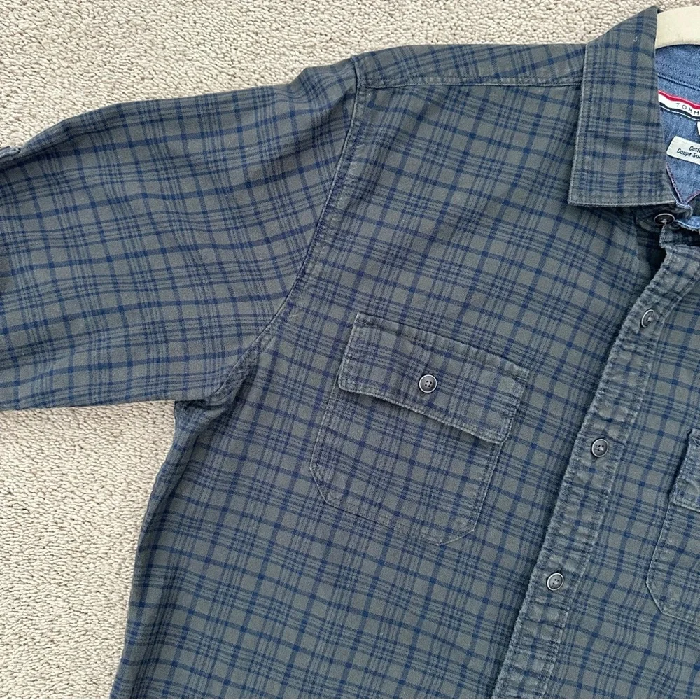 Tommy Hilfiger Green & Navy Checkered Plaid Button Down Shirt